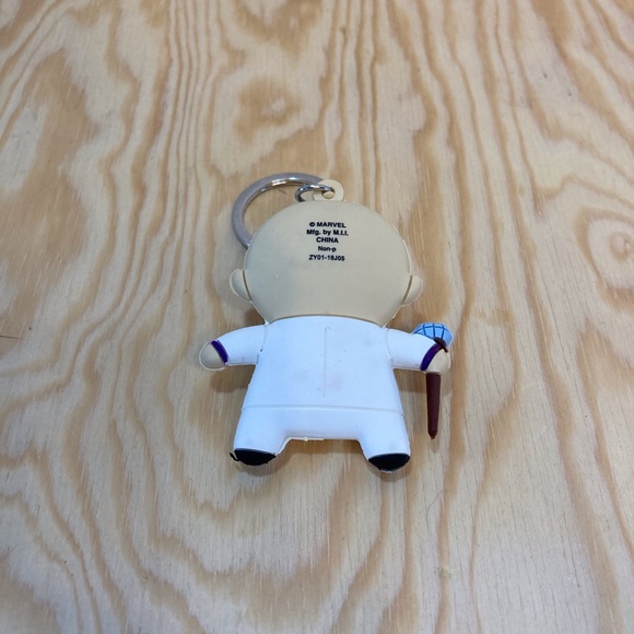 Marvel Kingpin Keychain - Picture 2 of 2